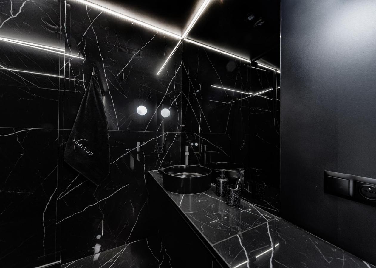 Eclipse Black Room Bielsko-Biala Exterior foto